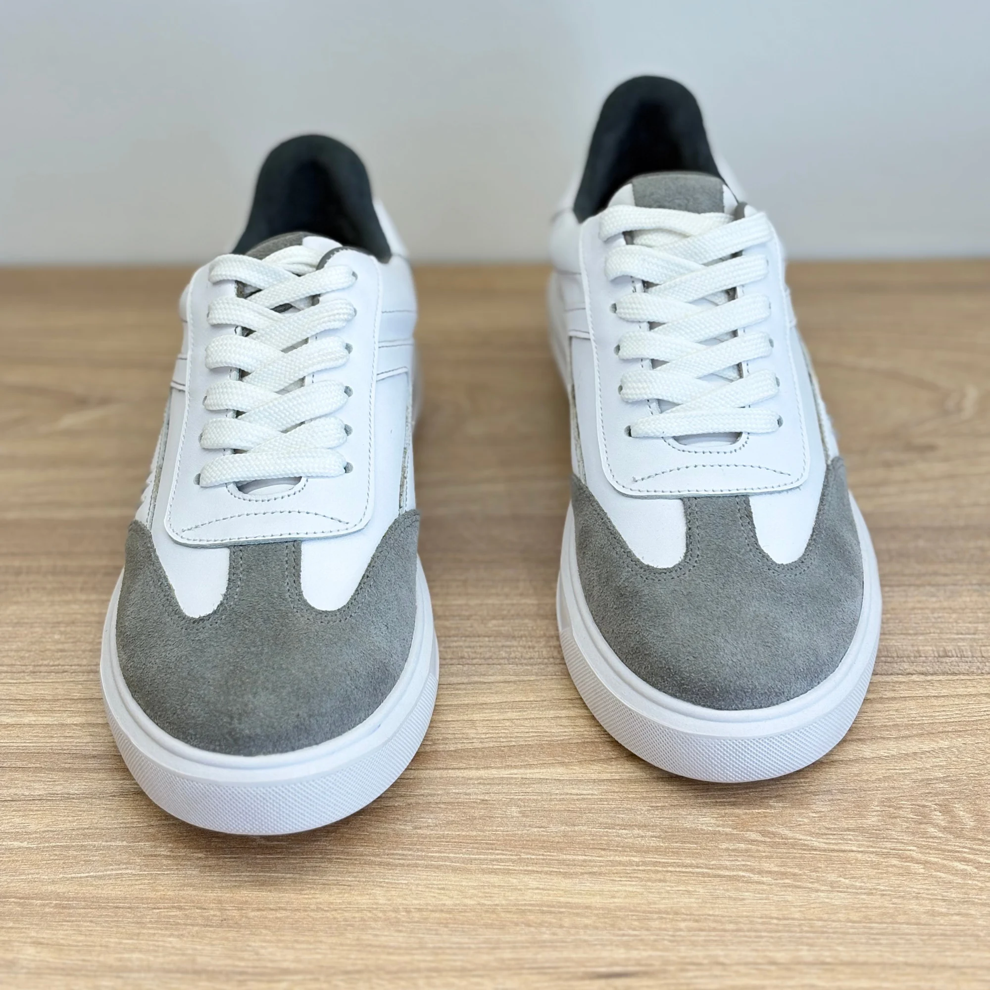 کفش اسپورت زنانه 36 5