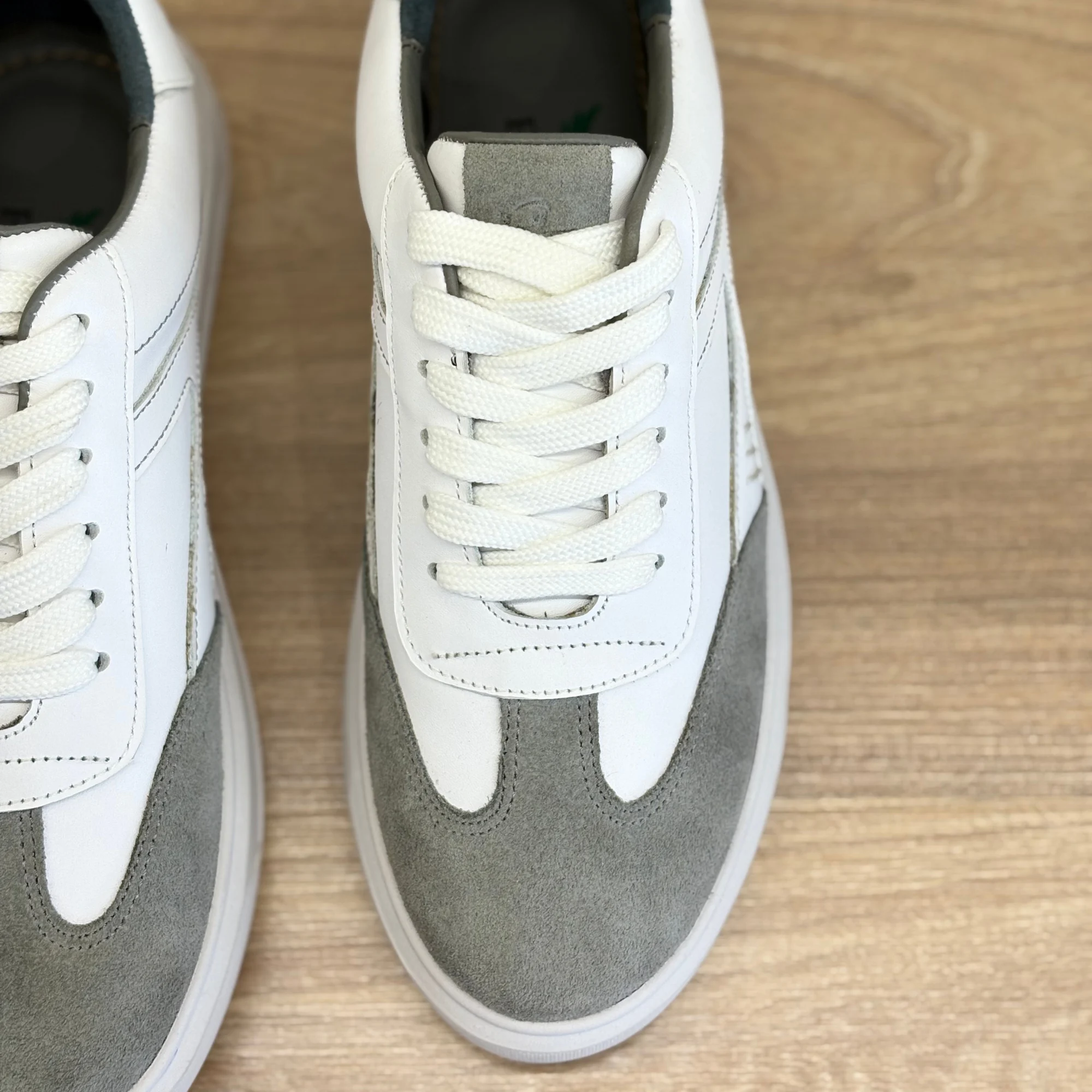 کفش اسپورت زنانه 37 6