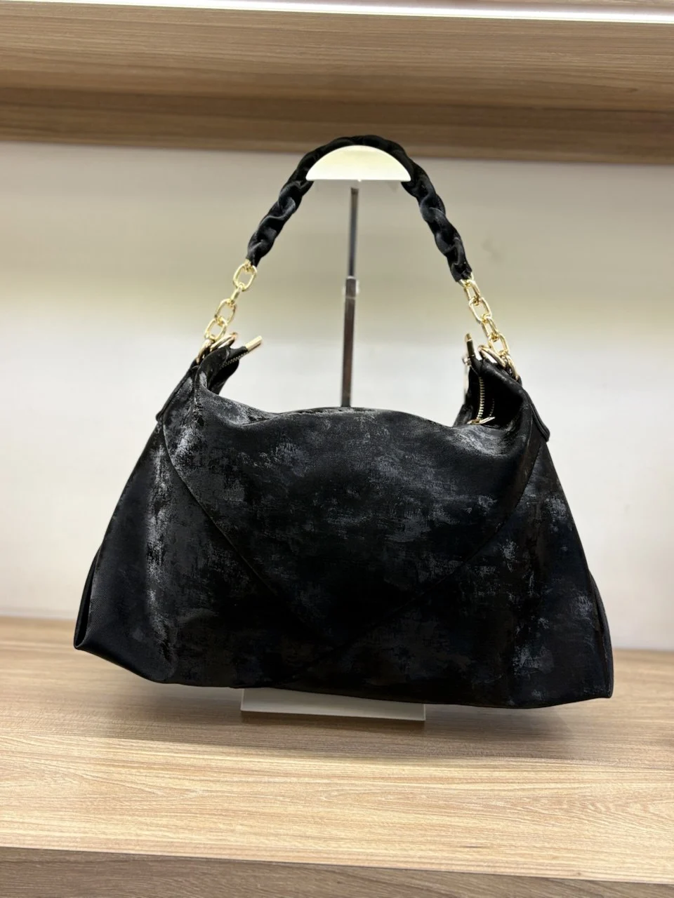 دوشی 6 photo 3 2025 09 26 04 02 18