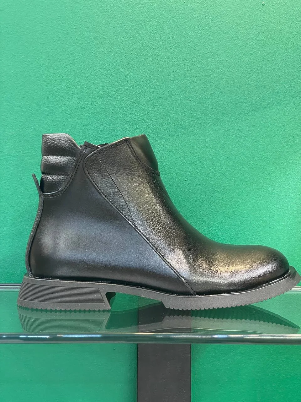 photo 3 2025 11 10 18 26 59