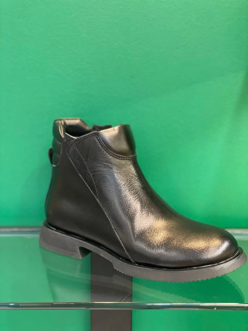 photo 2 2025 12 04 12 21 25