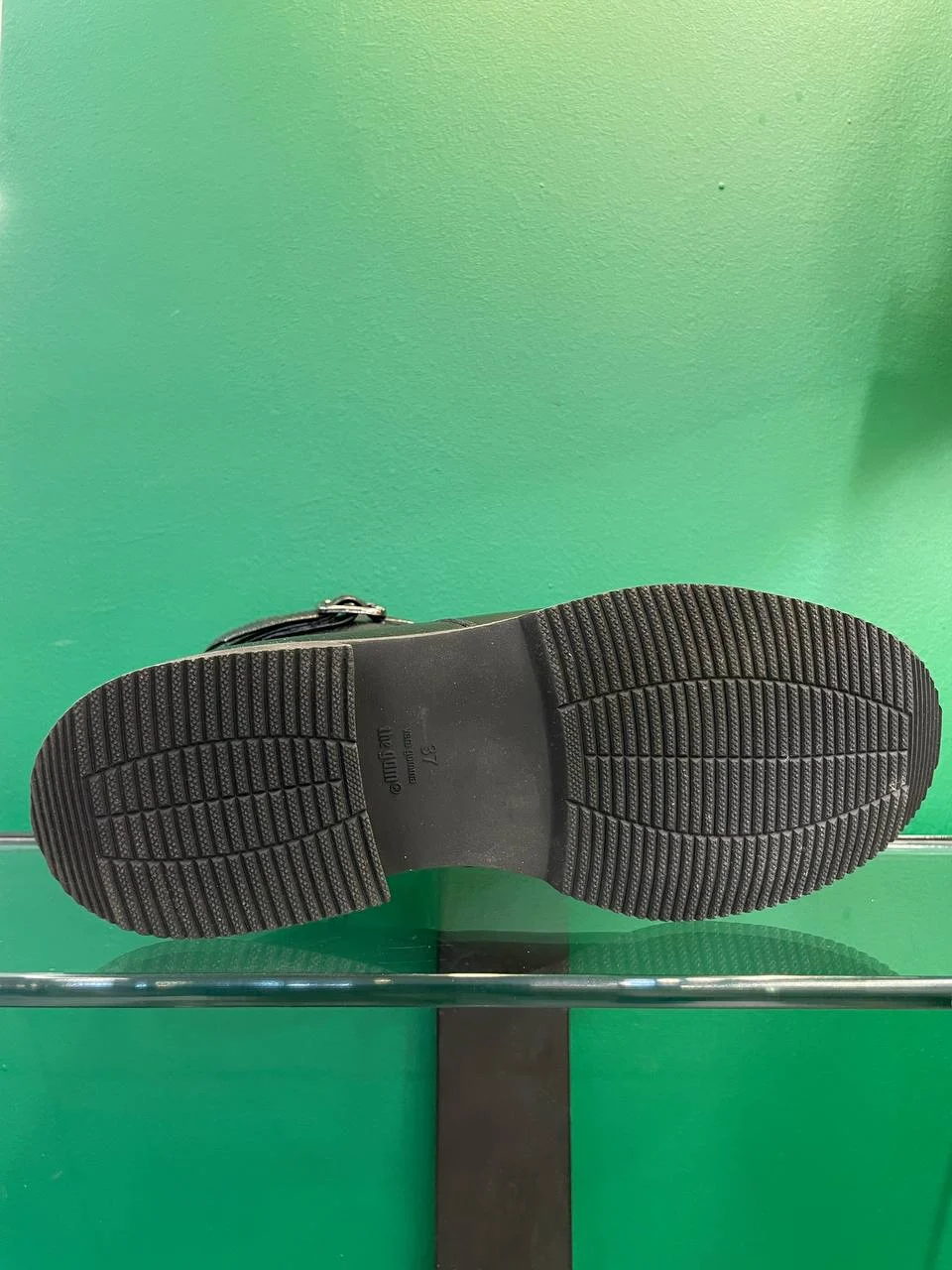 photo 4 2025 12 04 12 20 24